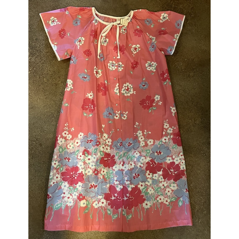 New Vintage Beco Originals Mrs. Roper Pink Floral Granny Chic Housecoat Women M